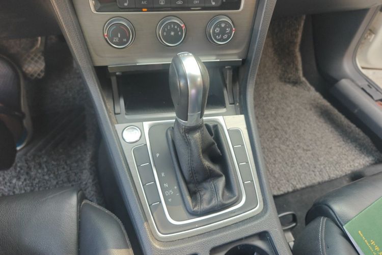 Volkswagen Golf 2015 #14 Volkswagen Golf 2015 car image #14