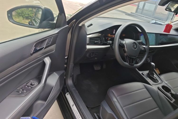 Volkswagen Lavida 2022 car image #12