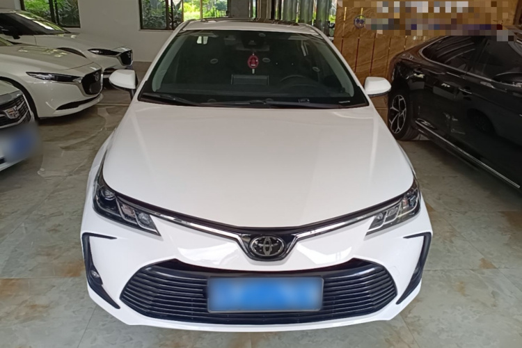 Toyota Corolla 2020 immagine di auto #3