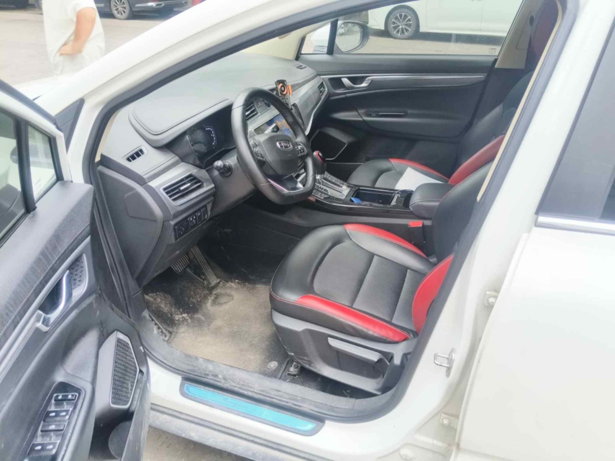 GEELY Emgrand GS 2020 صورة سيارة #5