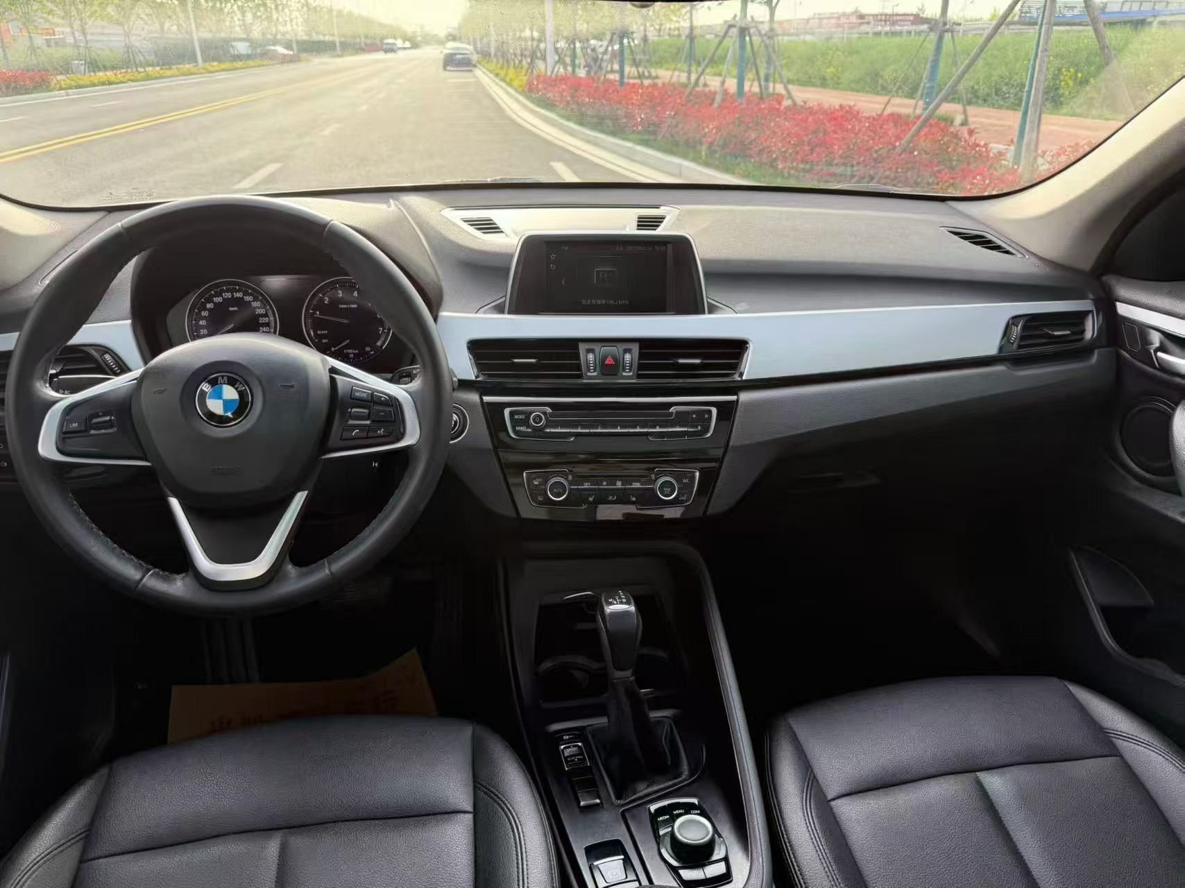 BMW X1 2019 #9 BMW X1 2019 car image #9