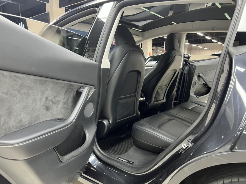 Tesla Model Y 2024 #11 Tesla Model Y 2024 immagine di auto #11
