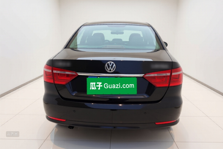 Volkswagen Lavida 2015 car image #6