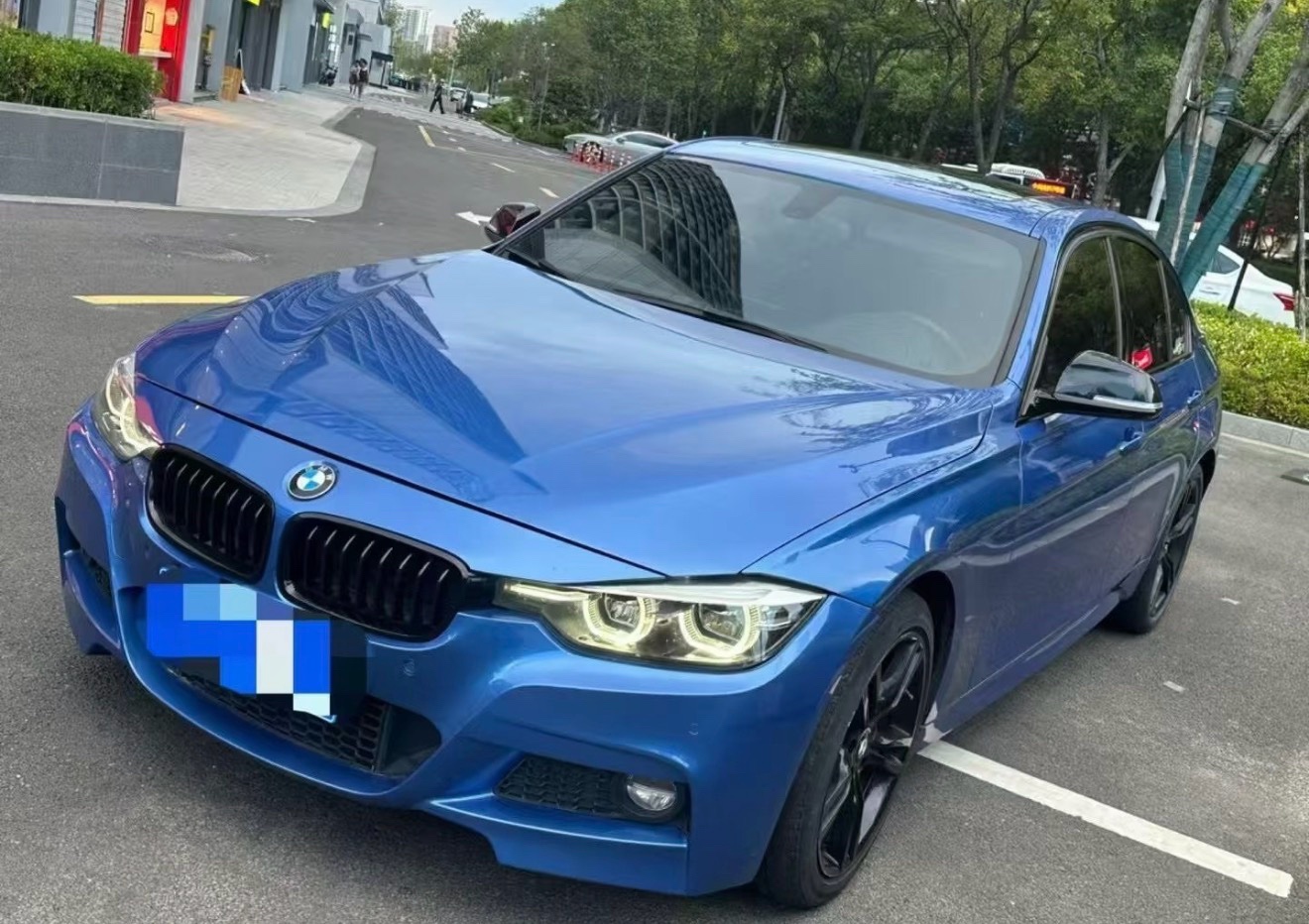 BMW 3 Series 2019 car image 