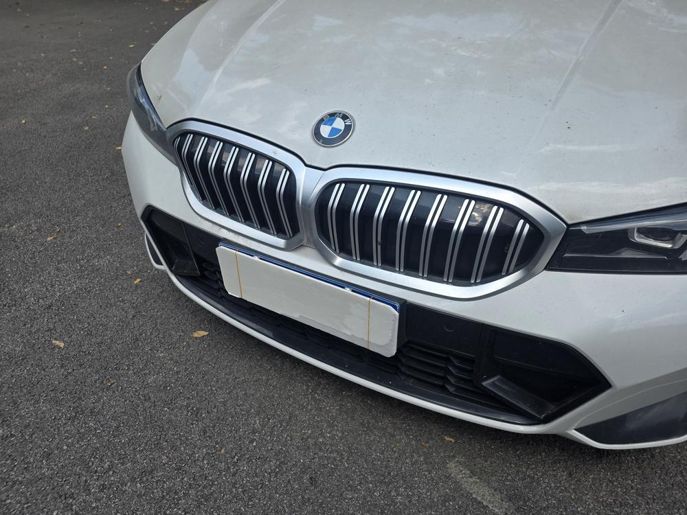 BMW 3 Series 2024 car image #12