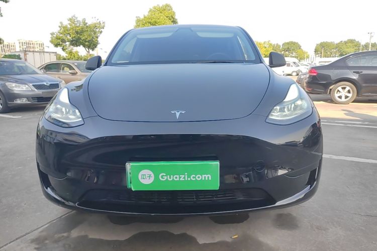 Tesla Model Y 2022 #3 Tesla Model Y 2022 car image #3