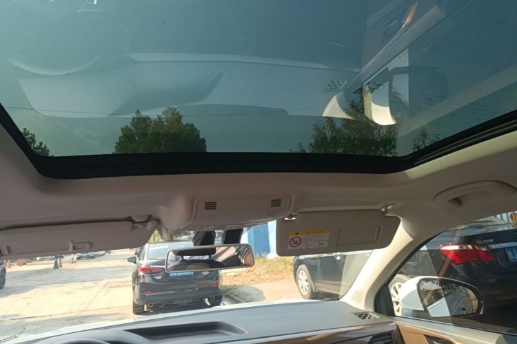 Volkswagen Tharu 2021 immagine di auto #19