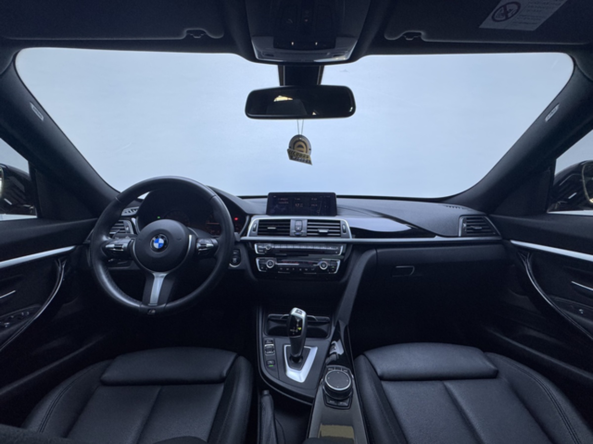 BMW 3 Series GT 2021 imagen de coche #2