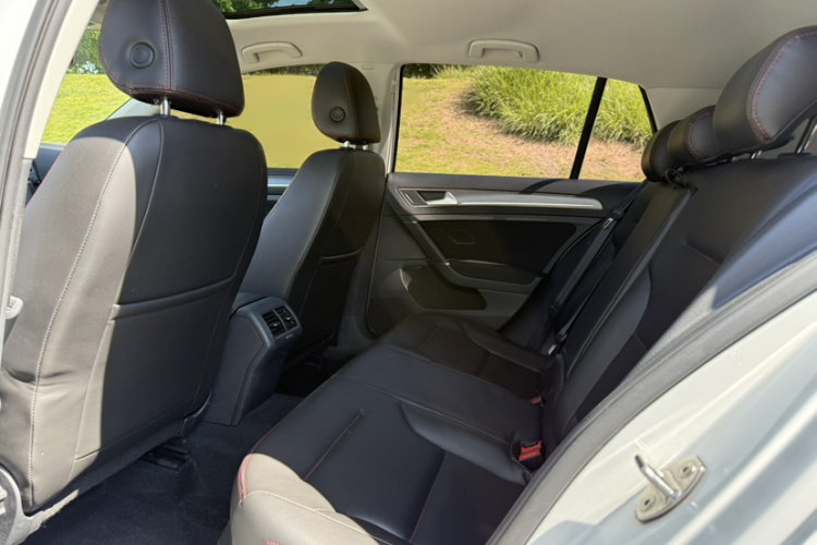 Volkswagen Golf 2016 #17 Volkswagen Golf 2016 car image #17
