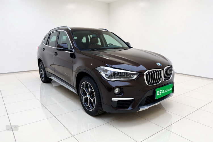 BMW X1 2018 #4 BMW X1 2018 car image #4