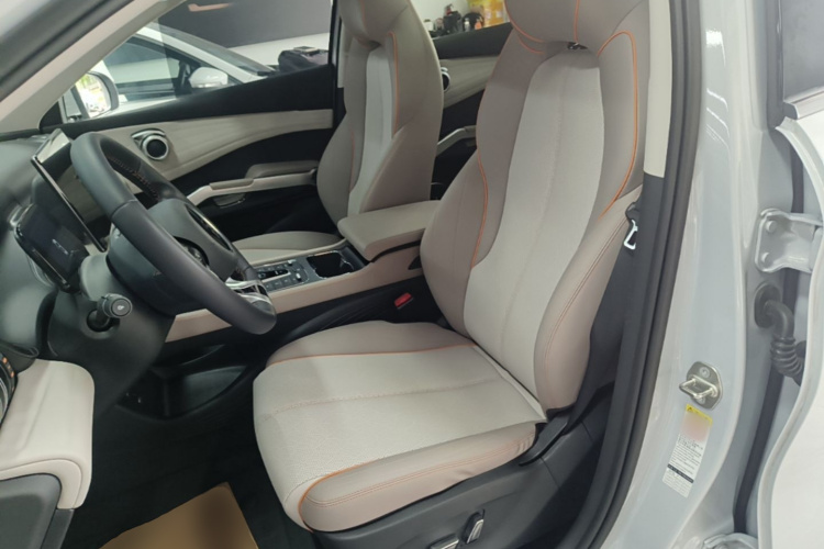BYD Yuan Plus 2023 #19 BYD Yuan Plus 2023 car image #19
