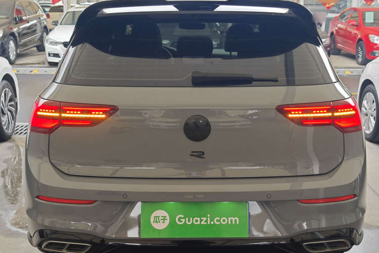 Volkswagen Golf 2021 car image #4