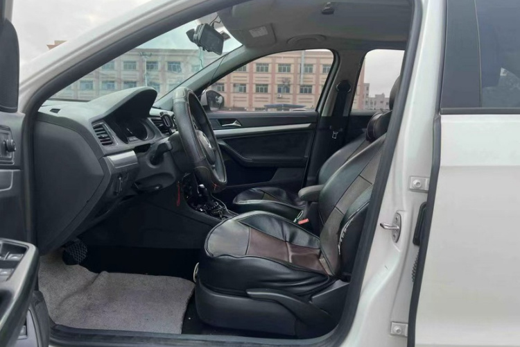 Volkswagen Lavida 2015 #11 Volkswagen Lavida 2015 car image #11