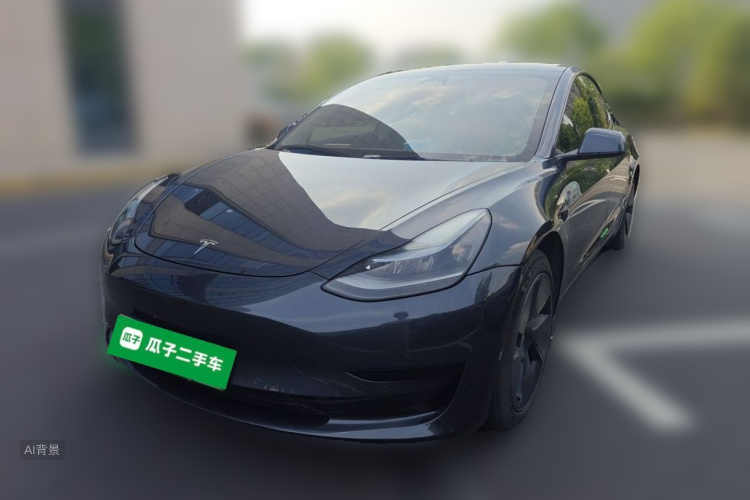 Tesla Model 3 2023 car image #2