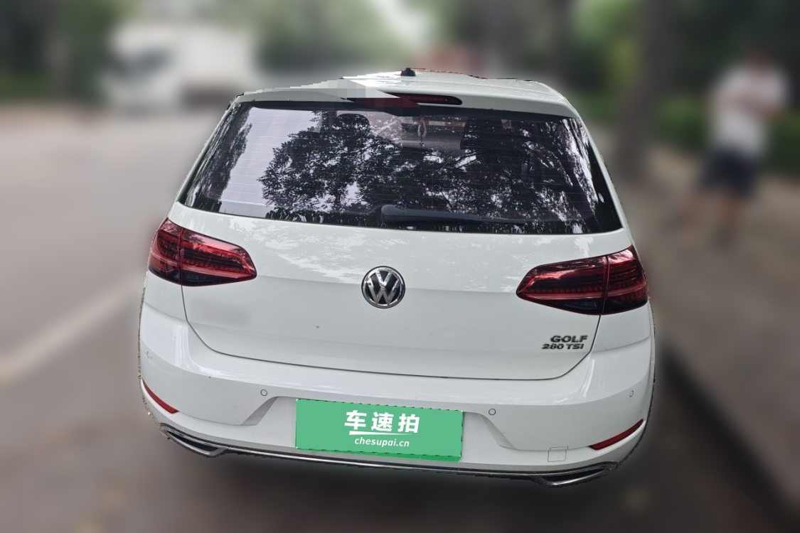 Volkswagen Golf 2019 car image #4