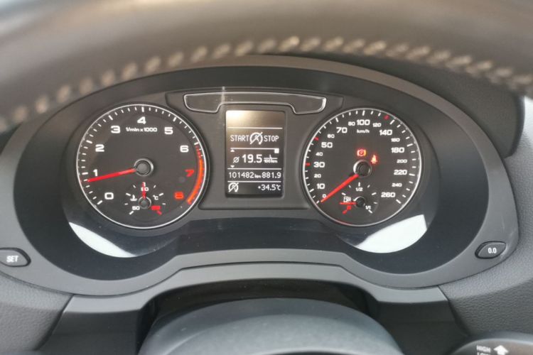 Audi Q3 2017 #12 Audi Q3 2017 car image #12