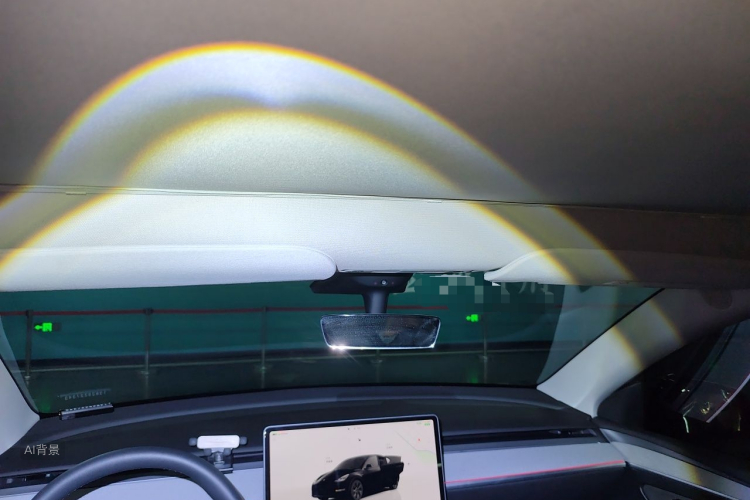 Tesla Model Y 2023 car image #20