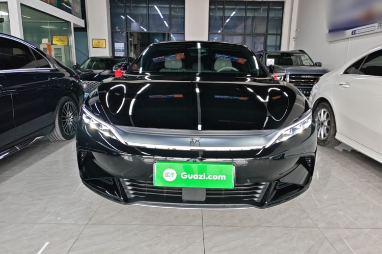 BYD Han 2025 car image #3