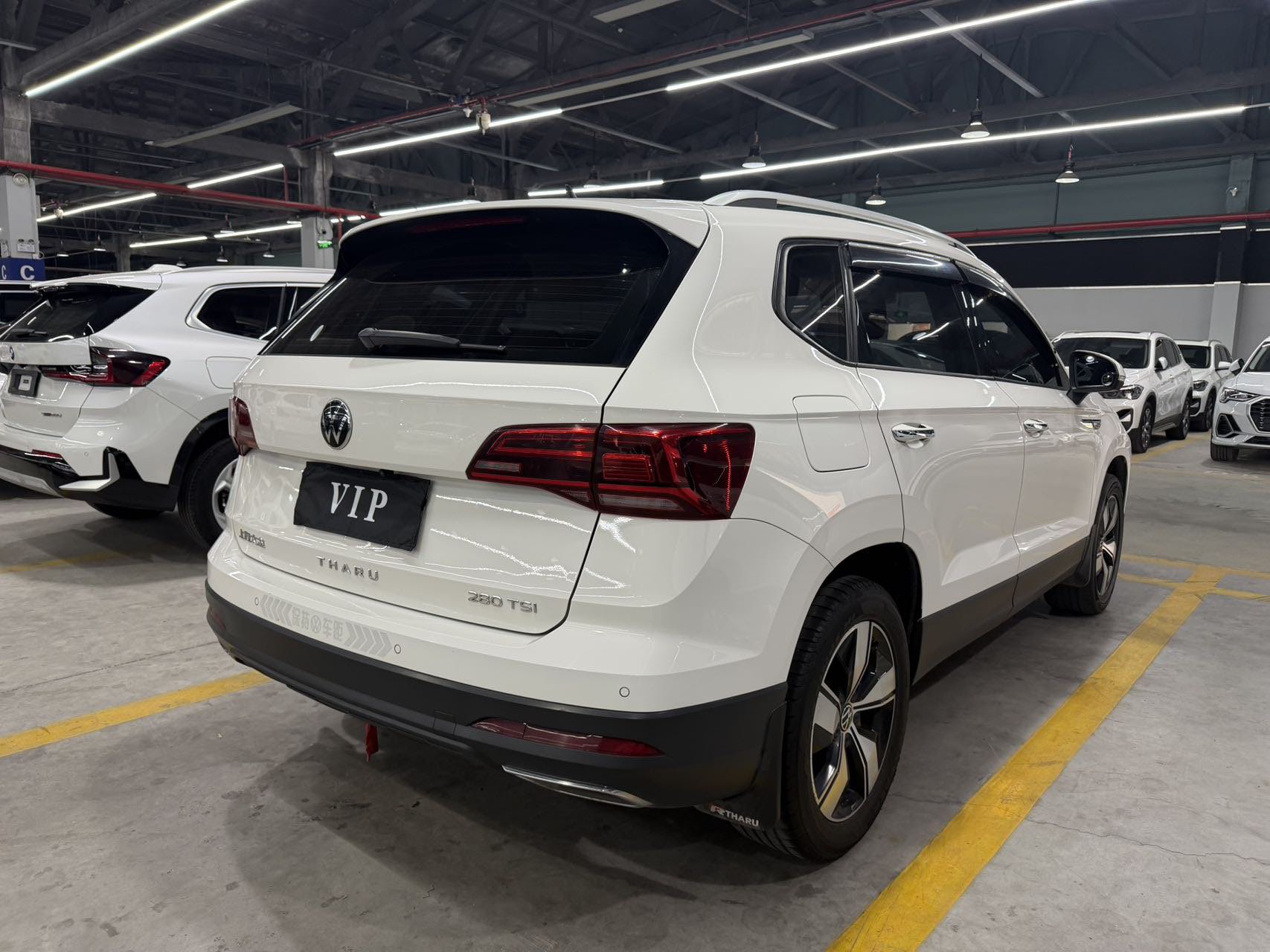 Volkswagen Tharu 2022 immagine di auto #7