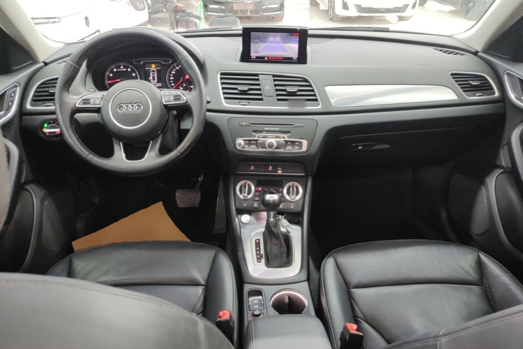 Audi Q3 2016 #10 Audi Q3 2016 car image #10