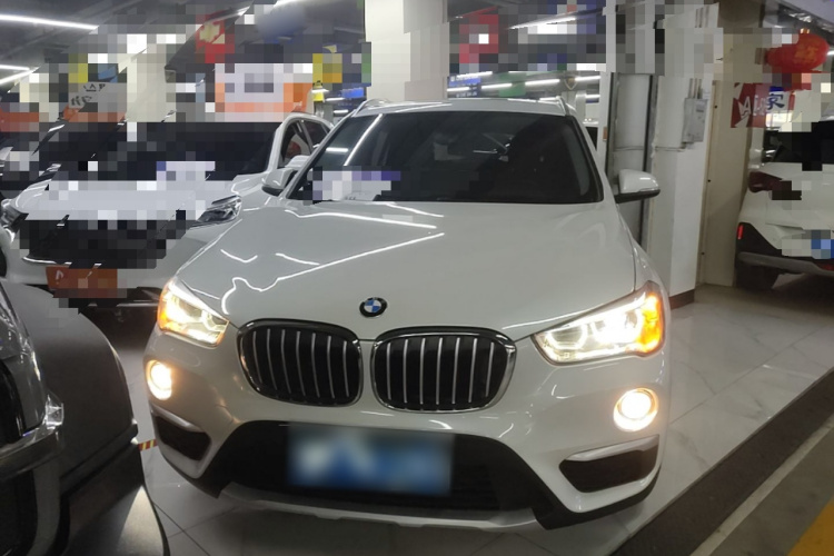 BMW X1 2018 #3 BMW X1 2018 car image #3