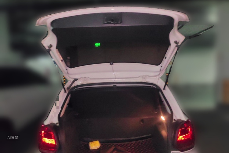 Volkswagen Polo 2017 car image #21