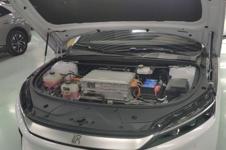 BYD Han 2023 imagem de carro #20
