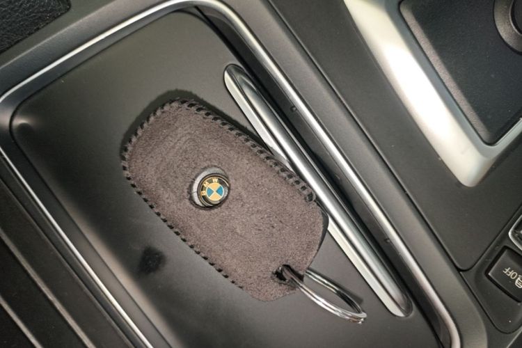 BMW 3 Series 2016 car image #9