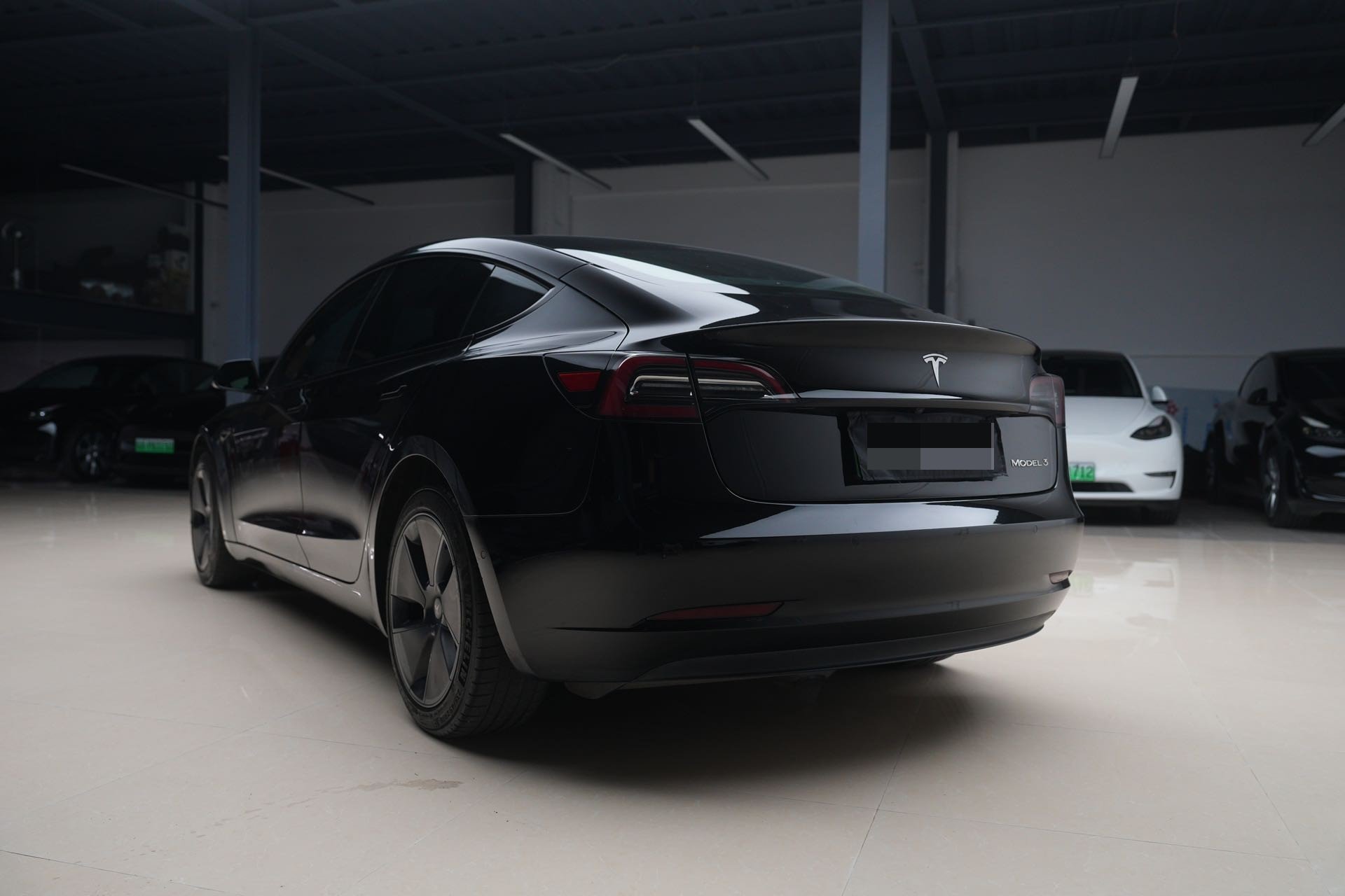 Tesla Model 3 2023 #4 Tesla Model 3 2023 car image #4