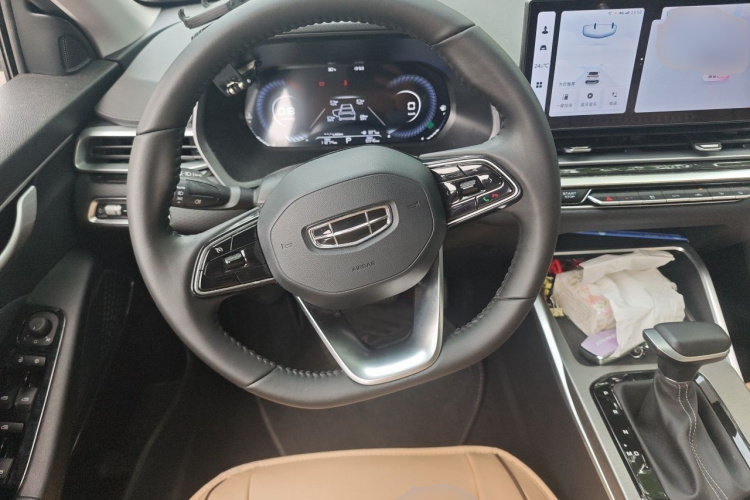 GEELY Emgrand 2024 #11 GEELY Emgrand 2024 car image #11
