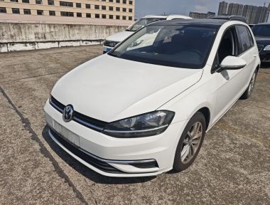 Volkswagen Golf 2018 изображение автомобиля 