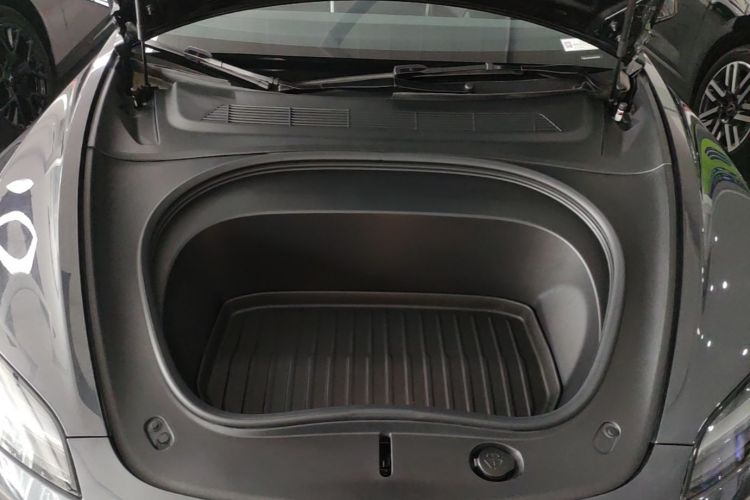 Tesla Model 3 2024 #22 Tesla Model 3 2024 صورة سيارة #22