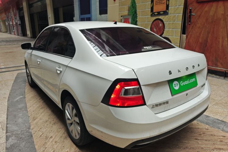 Skoda Rapid 2019 #5 Skoda Rapid 2019 car image #5