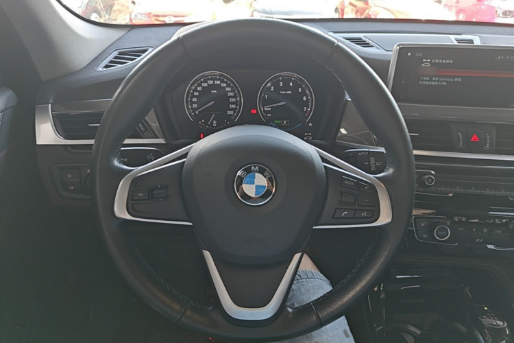 BMW X1 New Energy 2018 car image #11
