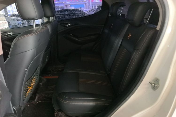 BYD Yuan 2017 #13 BYD Yuan 2017 car image #13