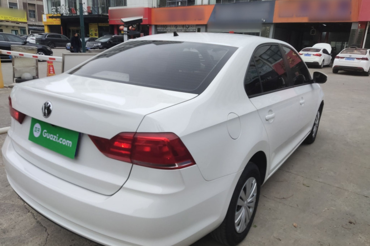 Volkswagen Santana 2018 car image #7