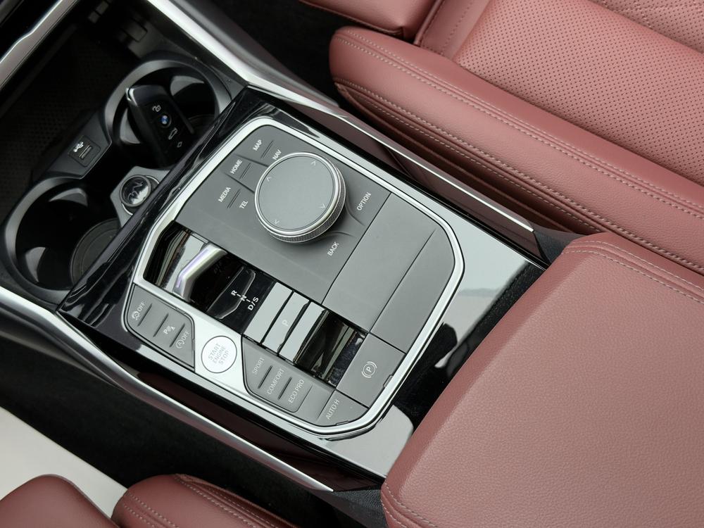 BMW 3 Series 2022 car image #7