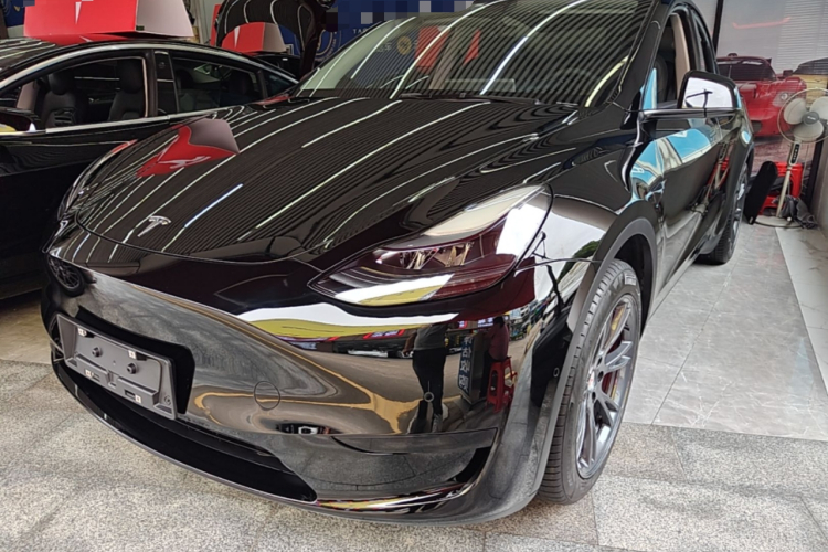 Tesla Model Y 2022 #2 Tesla Model Y 2022 car image #2