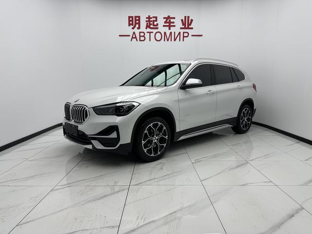 BMW X1 2022 car image #18