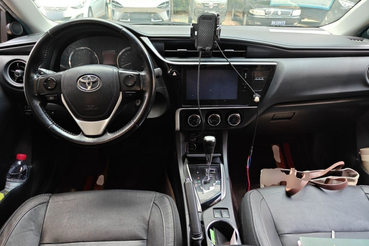 Toyota Corolla 2018 #7 Toyota Corolla 2018 car image #7