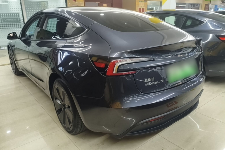 Tesla Model 3 2024 #7 Tesla Model 3 2024 car image #7