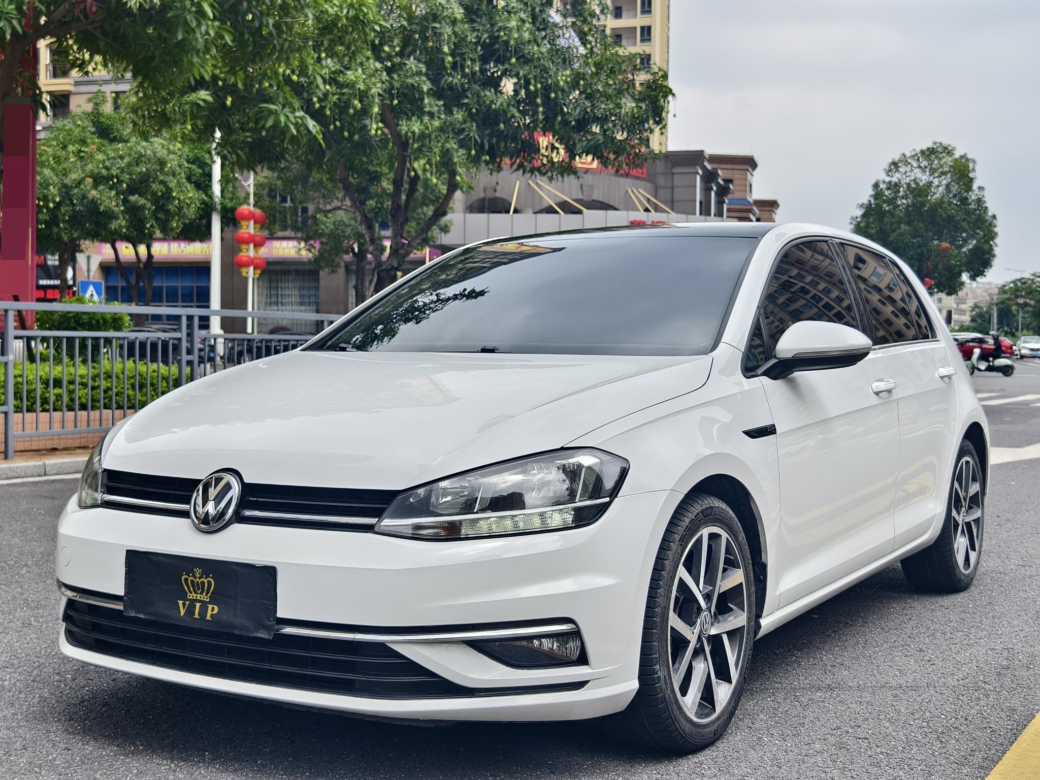 2020 2020 car image