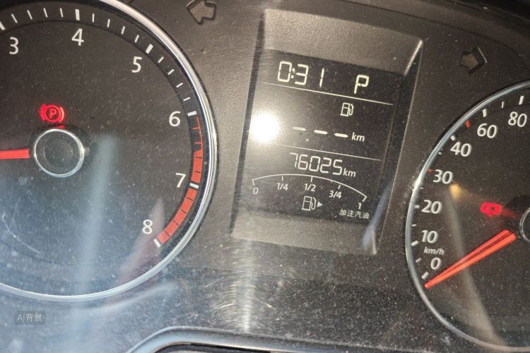 Volkswagen Polo 2017 car image #14