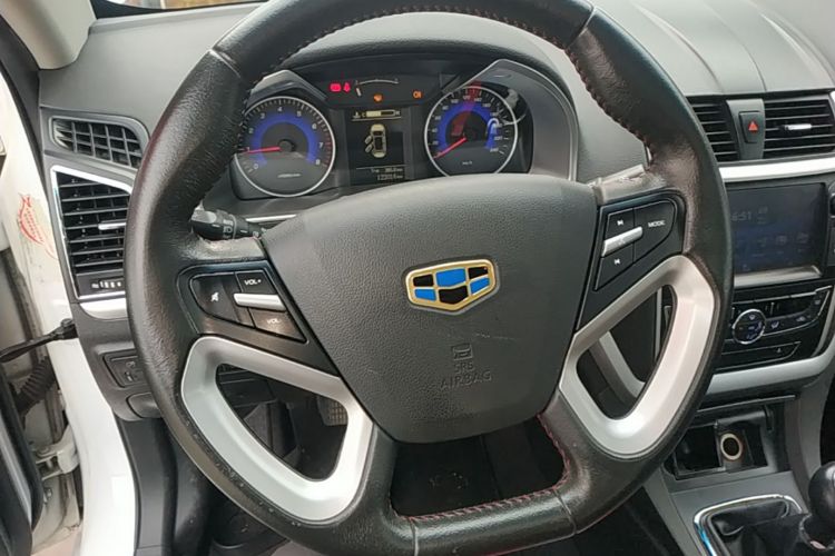GEELY Emgrand 2015 #15 GEELY Emgrand 2015 car image #15
