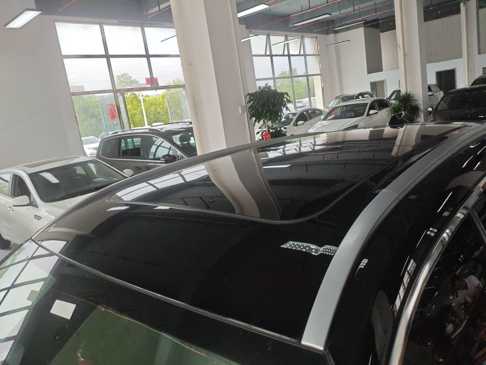 GEELY Boyue L 2025 car image #7