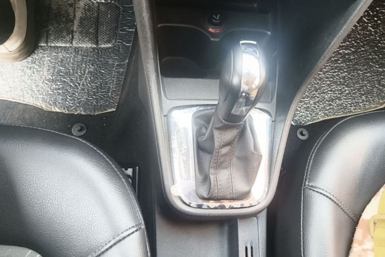 Volkswagen Santana 2018 #14 Volkswagen Santana 2018 car image #14