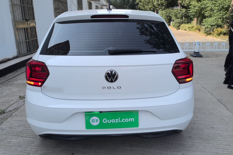 Volkswagen Polo 2024 car image #6