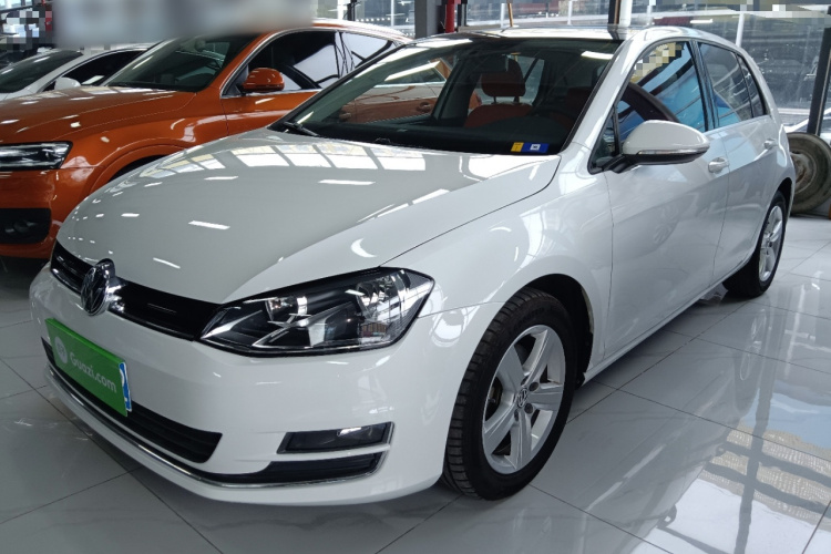 Volkswagen Golf 2016 car image #2