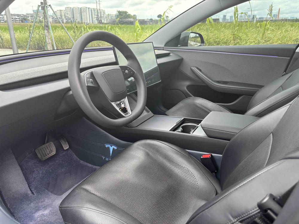Tesla Model 3 2025 #10 Tesla Model 3 2025 car image #10