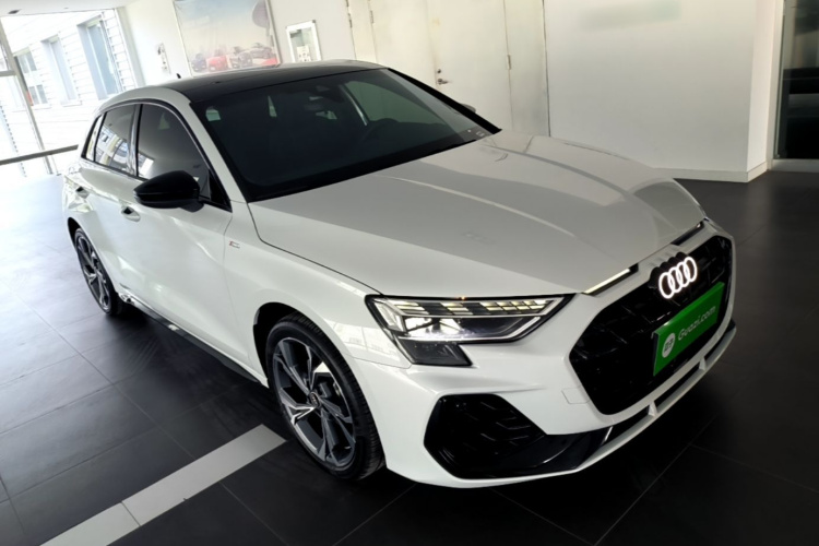 Audi A3 2026 immagine di auto #4